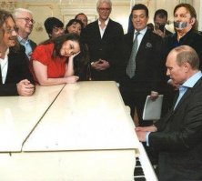 Юра, держись!