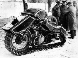 Это только кастомы, бесполезные скульптуры на мотораме .
Подброшу в ленту несколько действительно необычных и удивительных