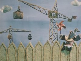 Не стойте и не прыгайте,
Не пойте, не пляшите
Там, где идет строительство
Или подвешен груз.