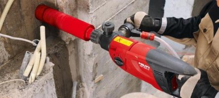 Мне понравился автомат с насадкой для сверления бетона.