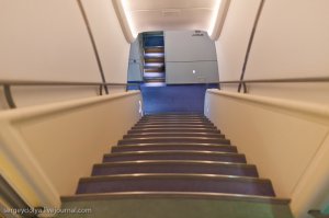 А чо, на эскалатор бабла не хватило?