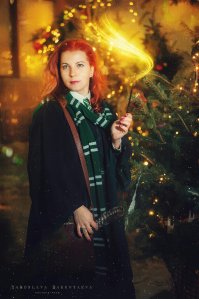  Милые девушки с огненно-рыжими волосами