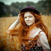  Милые девушки с огненно-рыжими волосами