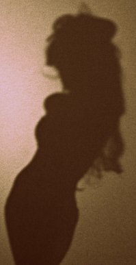 Она рыжая. Просто поверьте)