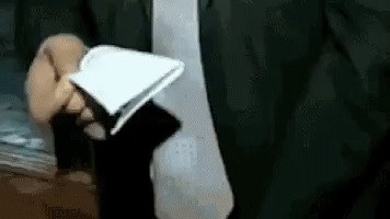 В живую наблюдал прикол...
У нас в здании возле Черкизона, когда там еще бурлил рынок, была стоматология. 
Так вот как то я там был и как раз туда зашёл молодой паренёк... среднеазиатский... пришёл жалуясь на боль в зубе... 
Ну администратор ему шаблонно мол берите из корзины надевайте бахилы и заполняйте анкету... 
Ну мы отвернулись и трандим, оглядываемся и офигиваем.... энтот чубздик напялил бахилу на манер пилотки на башку и сидит с усердием выводит каракули в анкете... 
Мы конечно не выдержали стуканули всем врачам чтобы и они подивились на сие чудо... 
Чубздик конечно чухнул что что то не так и сбежал... 
Если честно то жалко пацана... зуб то так и остался у него болеть...