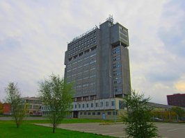 Оно ??? Живу через дорогу.