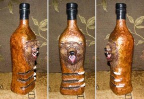 А я дружбану на днюху такую вот заделал. Неделю как подарил и осушили ))
Когти и клыки из рога лося выточил. А сверху - кожа (не изолента)).
Ну и наполнил хорошим сэмом. Не пустую же дарить ))