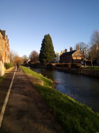 в каком городе ты живешь?если не секрет...я  - между Ритерборо и Бостон в деревне городского типа:)...какой нафиг туман...фото 2016 .12.27