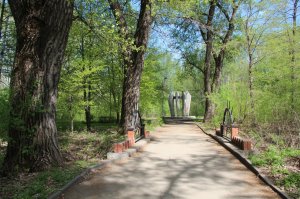 А в Липецке есть памятник террористам.)))