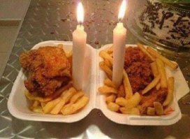 Похороны куриной пары(((