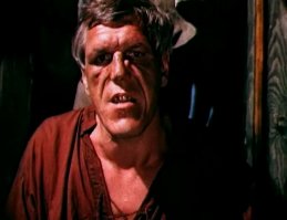 Виктор Гайнов, если не ошибаюсь? В "Морском волке" (1990) - один из ярчайших типажей:)