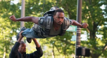 Жёванный крот, он сам себя за ноги держит