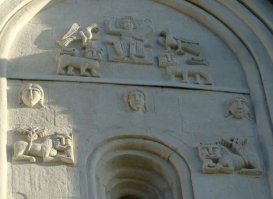 рельефы Владимирских храмов XII - XIII в.в.