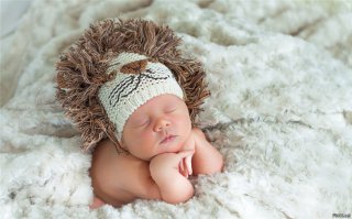 Настоящие прЫнцессы не пукают и какают фиалками. :)