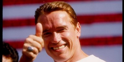  Девушка забрала из приюта питбуля и он так счастлив, что не может перестать обниматься