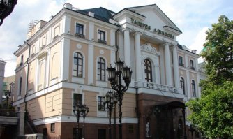 Тогда Вам сюда... тоже "настоящий художник"...