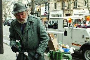 Мужики, бутылочка не освободилась? А ну ладно я подожду )))