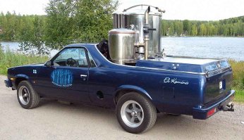 Lincoln Mark V 1979

Lincoln Mark V 1979 работает на древесном газуПриспособлен к работе на древесном газу. Практика и опыт показали, что такая переделка не вызывает особых осложнений в работе и обслуживании автомобиля. 
Техническая информация:
Двигатель: 400 л. с., 6,6 литров
Максимальная скорость: 110 км/ч
Крейсерская скорость: 100 км/ч, 60 миль./ч.
Расход топлива: 50 кг/100 км.
Дальность пробега: 250 км (торф)
Используемое топливо: торф и древесина
Денежный расход: 4€/100 км
Обслуживание: очистка фильтра каждые 1000 км