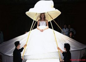 Невесты, которые не постеснялись нарушить традиции