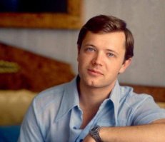 Андрей Ростоцкий.