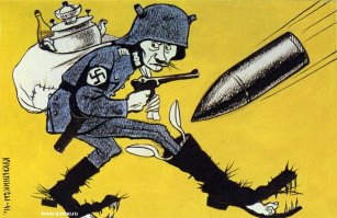 Кукрыниксы тоже хорошо рисовали немецкую форму... ;)