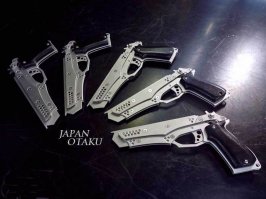 Только пистолет, стреляющий резинками, лучше купить нормальный - металлический. У того, что на картинке - очень низкое качество пластика. Звёздочка быстро ломается.
Лучше вот такие купить: