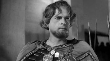 Николай Черкасов в образе Александра Невского и Борис Бабочкин в образе Чапаева