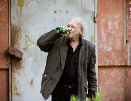 В Мексике от засухи открывают храмы, у нас в стране от засухи тоже с утра открывают....