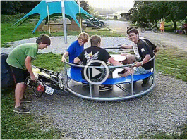 Ведь если в башне пое. .бе. .нь
то что еб..ень что не еб..ень
© Ленинград