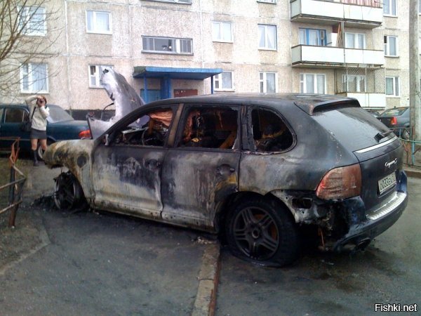 16-летней белгородке угрожают за публикацию снимка с неправильно припаркованным авто