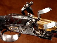 Ну идея спарки была известна со времён кремневой двухстволки.