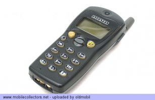 Очень хотел Siemens M65... Купил. Радовался не долго... Хлипкая конструкция. Заглушки растерял, скоба вылетала... Через год начал глючить безбожно...
Мои фавориты - Alcatel 301 (One Touch), Siemens M55, Nokia E51...
Сейчас, конечно, сенсорный. Рекламировать не буду, но работает третий год. Только кнопку поменял. Сименс и Нокия работают до сих пор. Алькатель умер у тёщи друга. Там аккум говно был... Был еще GSMART... Даже модель не запомнил... Подарили... Говно... Отдал другу, украли..