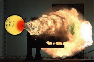 Санька- у меня куча квартир!!.. я богат!!!! Надо работать!!!.. у вас есть вагина!!!!