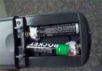 Сам часто так использую батарейки,когда нет под рукой нужного размера ))))
У кого маленькие дети то поймет