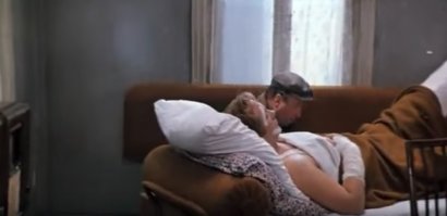 Тоже мне удивили... Вот сюжет "Ты мне - я тебе" (1976). И это тоже тайная комната...