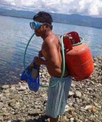 Ага без редуктора и обратного клапана.Чуваки просто прикололись.