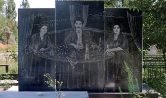 Пабло и в Еб...ург по делам оказывается заезжал