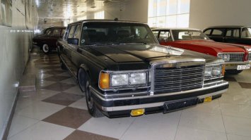 Прям какаято автобарахолка началась: НА ПРОДАЖУ ВЫСТАВИЛИ ЛИМУЗИН ЗИЛ РАИСЫ ГОРБАЧЕВОЙ ЗА 15 МЛН РУБЛЕЙ.
