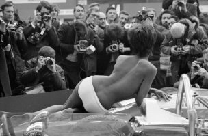 а есть фотки тех фотографов?:)