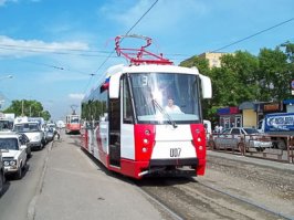Три поколения Красноярских трамваев, старых конечно очень много.