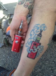 Как жить, когда вокруг одни вейперы-веганы?