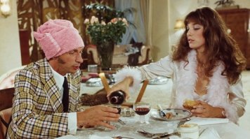 А как же "Он начинает сердиться"!