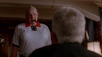 На 8 марта сиськи отрастить не проблема кстати! :-)