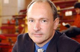 да еще этого забыл- главный злодей Тим Бернерс-Ли.