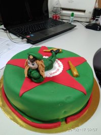 Вот у меня девочки поздравили