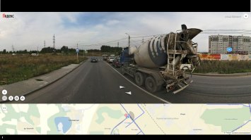 Всем, кто говорит, что встречник прав и прадовод не убедился в безопастности маневра - фотка с яндекс карт. Это примерное место столкновения. Тут сразу видно, что на хонде водила не только собирался совершить обгон на пешеходном переходе, но и начал обгон не убедившись в том, что сможет вернуться в свою полосу, так как через несколько метров перекресток с главной дорогой. Плюс по виду превышение. Я не думаю, что ГАИшники сделают прадовода виноватым.
