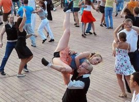 Пятница, а значит - танцуй