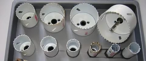 Я гораздо проще и быстрее нарезал обычной коронкой по дереву из буковой древесины. Шлифанул и покрыл лаком