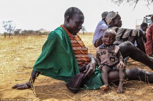 Наминирую на лучшее фото года!!! 
Фотограф - красавчик.