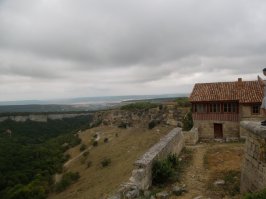 Еще чуток добавлю Чуфут-Кале